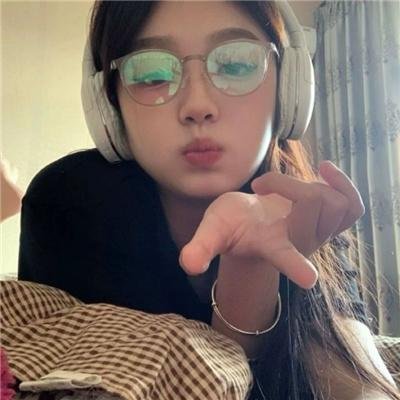 死读书是没用的 海报